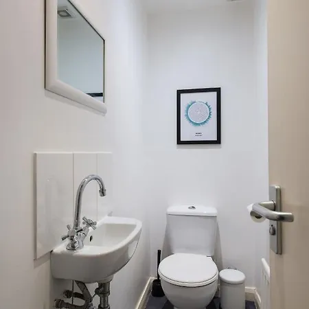 Downtown And Central 1 Bed In Edinburgh Exterior photo